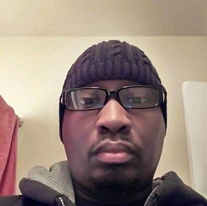 Meet your Posher, Dervin